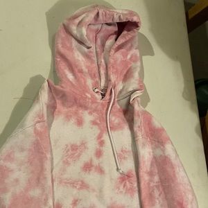 pink/white sweatshirt